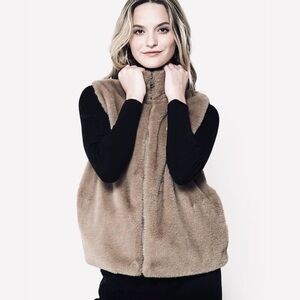 FEVER Reversible Vest Faux Fur and Quilted Satin, brown